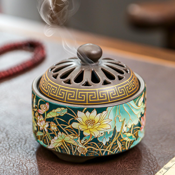 Ekhasa ceramic dhoop dani holder.