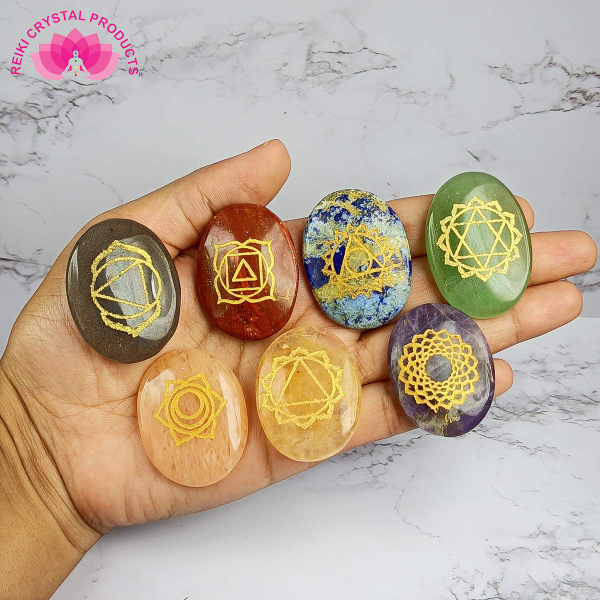 Natural 7 Chakra Reiki Crystal Tree (500 Beads) with Chakra Symbol Set – Healing Energy Feng Shui & Vastu Decor for Home, Office & Meditation Space - Image 2