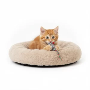 Konica Basics Faux Fur Donut Pet Bed for Cats & Small Dogs – Cozy Round Calming Bed, Reversible & Washable Plush Sleeping Mat, Beige, Small (50 x 50 x 12 cm)