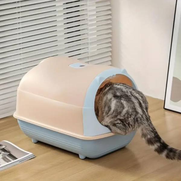 Large Enclosed Cat Litter Box with Pee Shield – Splash Guard, Easy-Clean Sifter for Cats & Rabbits, Villa-Style Pet Toilet - Image 3