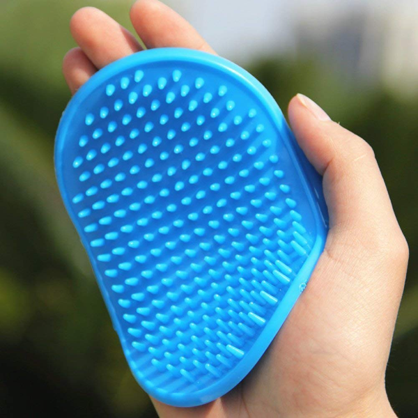 Black Dog Pet Paw Cleaner Cup – Portable Dog Paw Washer with Soft Silicone Bristles for Small & Medium Dogs (Color May Vary) - Image 4
